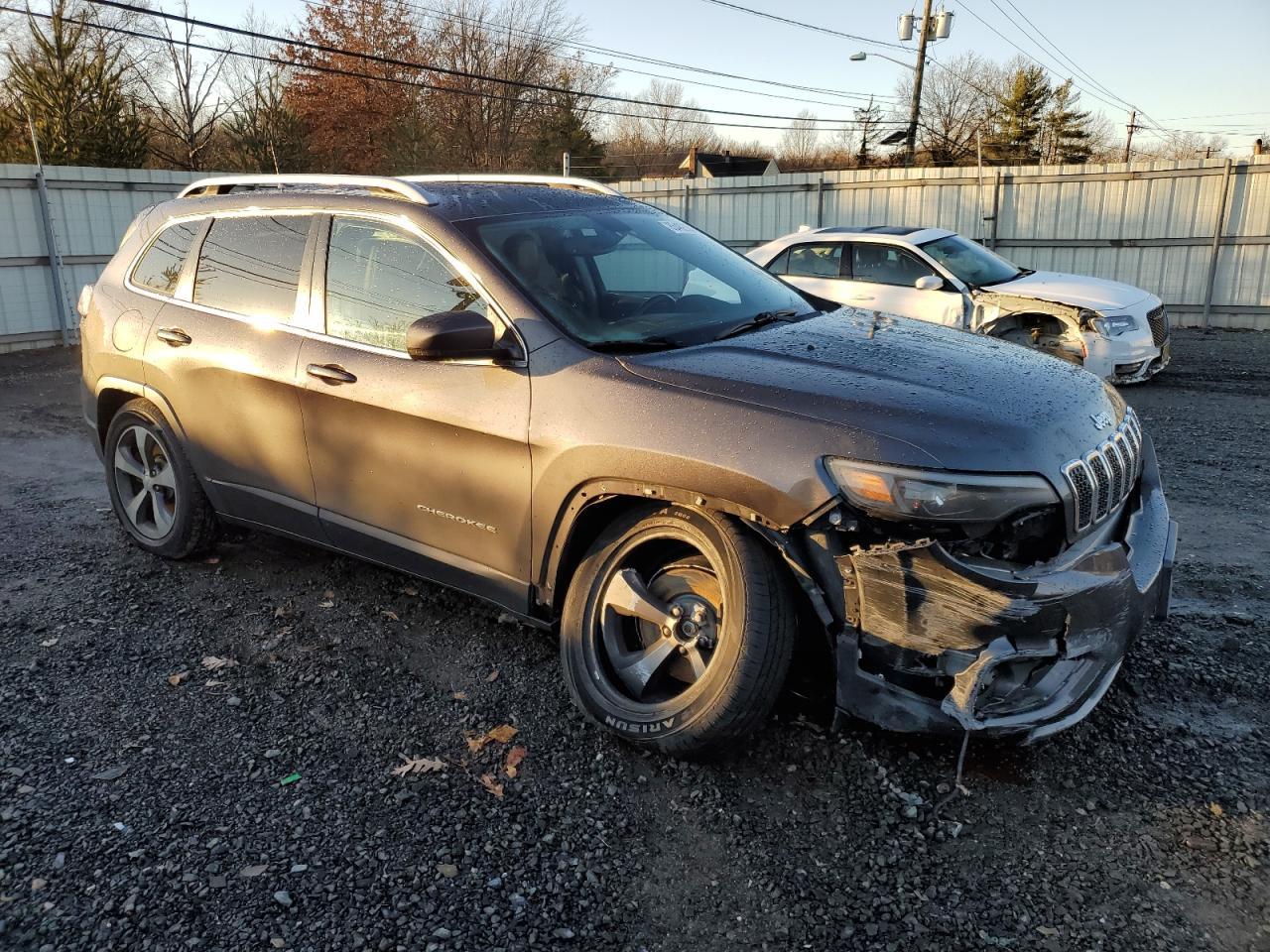 2019 JEEP CHEROKEE L - Фото 4
