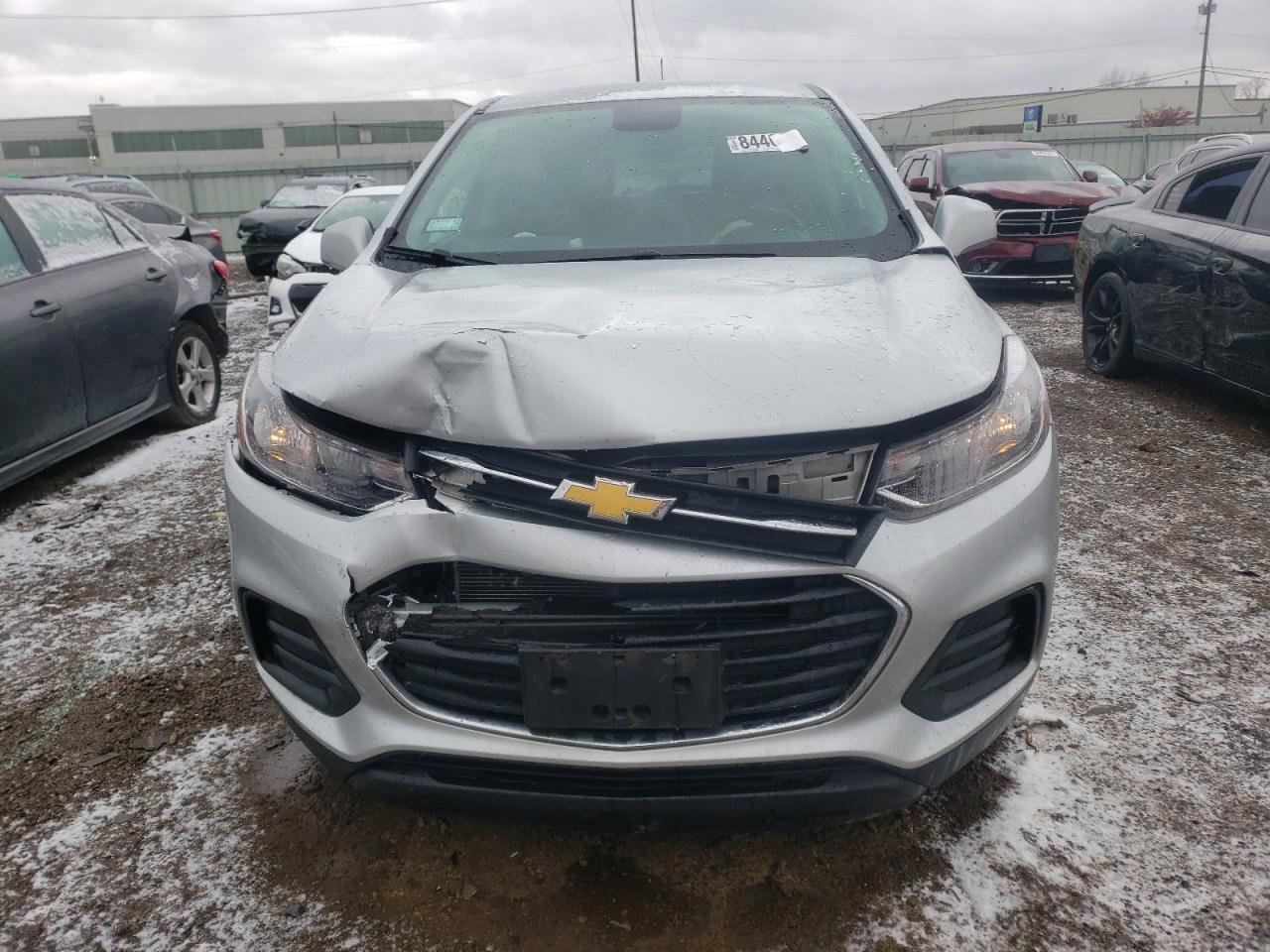 2021 CHEVROLET TRAX LS - Image 5