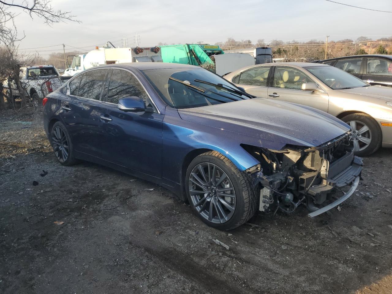2016 INFINITI Q50 RED SP - Фото 4