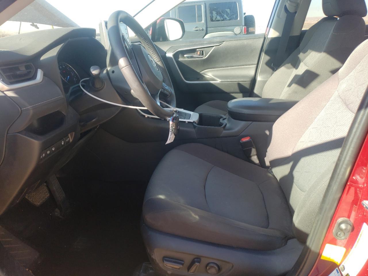 2022 TOYOTA RAV4 XLE - Image 7