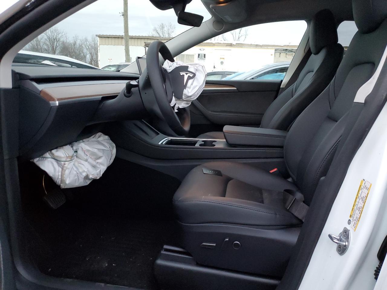 2024 TESLA MODEL Y - Image 7