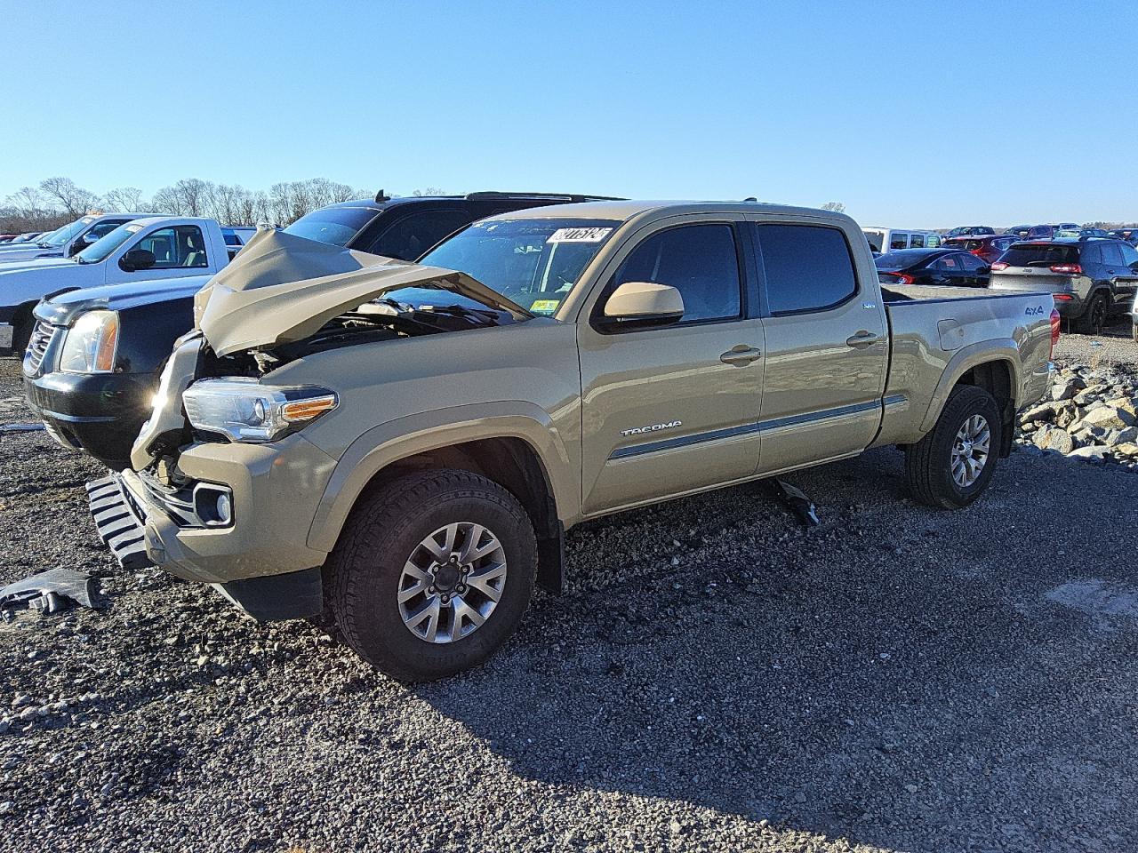 2017 TOYOTA TACOMA DOU