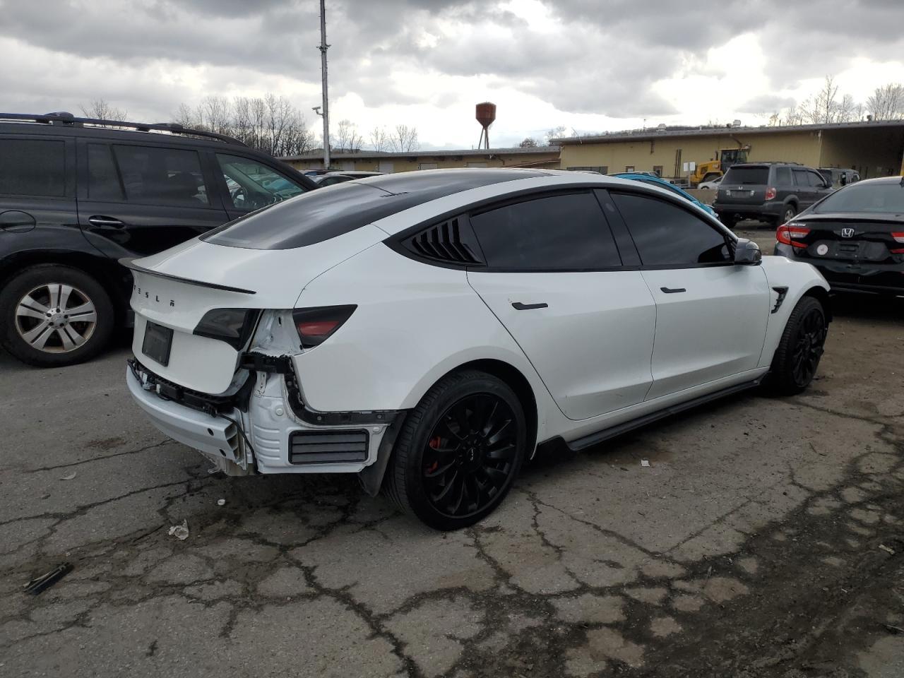 2023 TESLA MODEL 3 - Image 3
