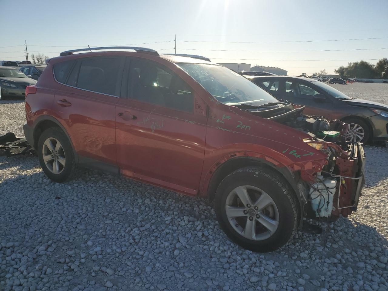 2015 TOYOTA RAV4 XLE - Фото 4