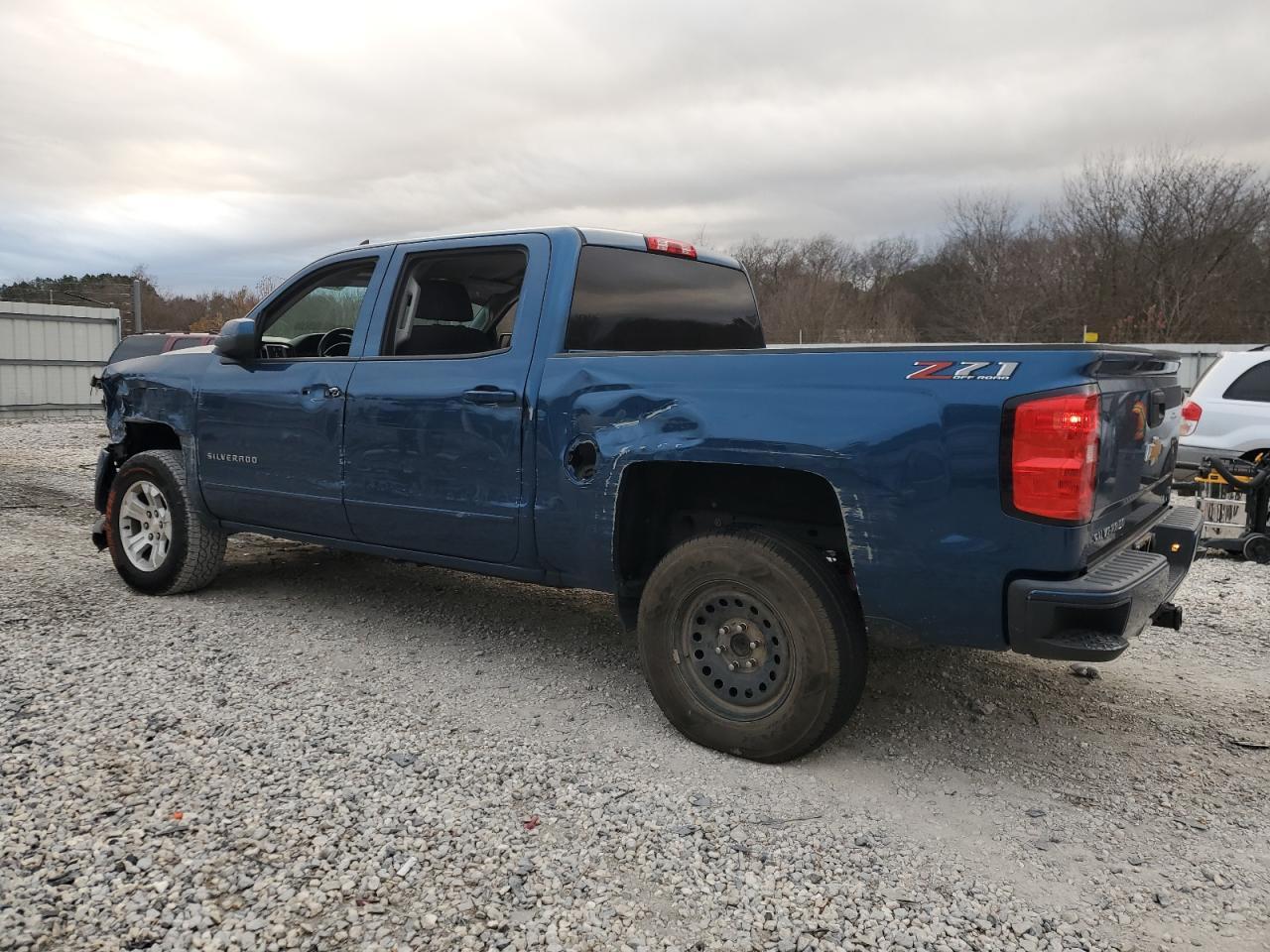 2018 CHEVROLET SILVERADO - Фото 2