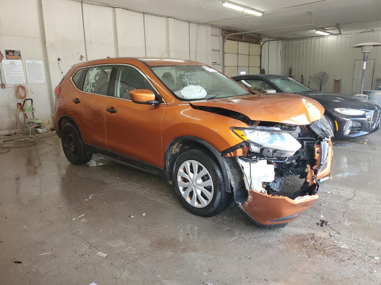 2017 NISSAN ROGUE S - Image 4