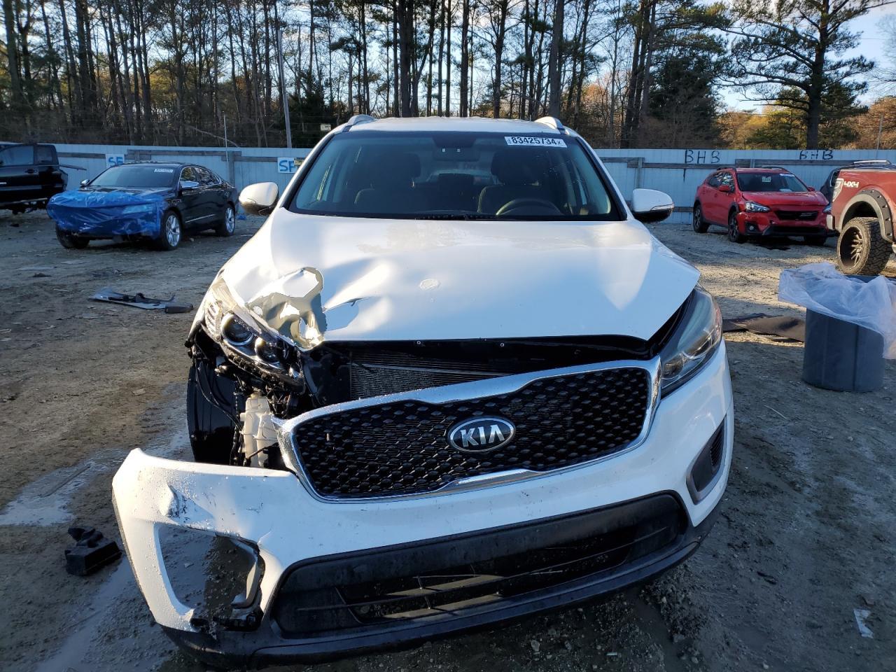 2016 KIA SORENTO LX - Image 5