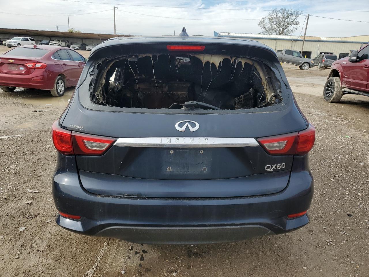2017 INFINITI QX60 - Фото 6