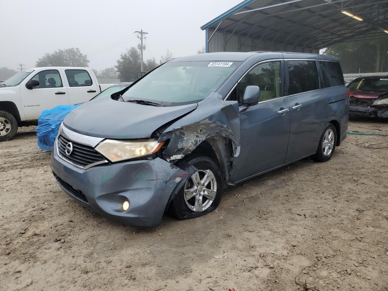 2013 NISSAN QUEST S