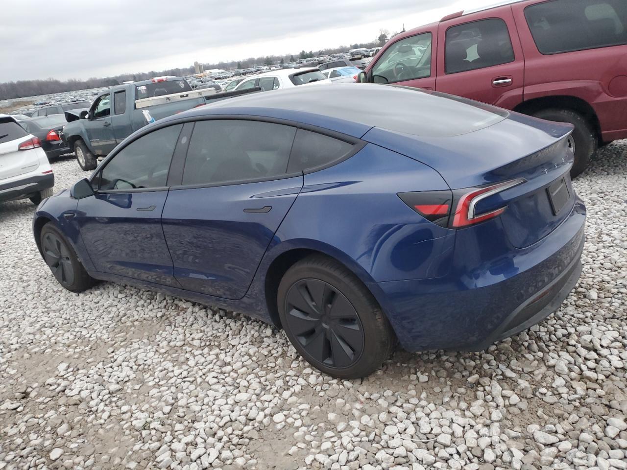2024 TESLA MODEL 3 - Image 2