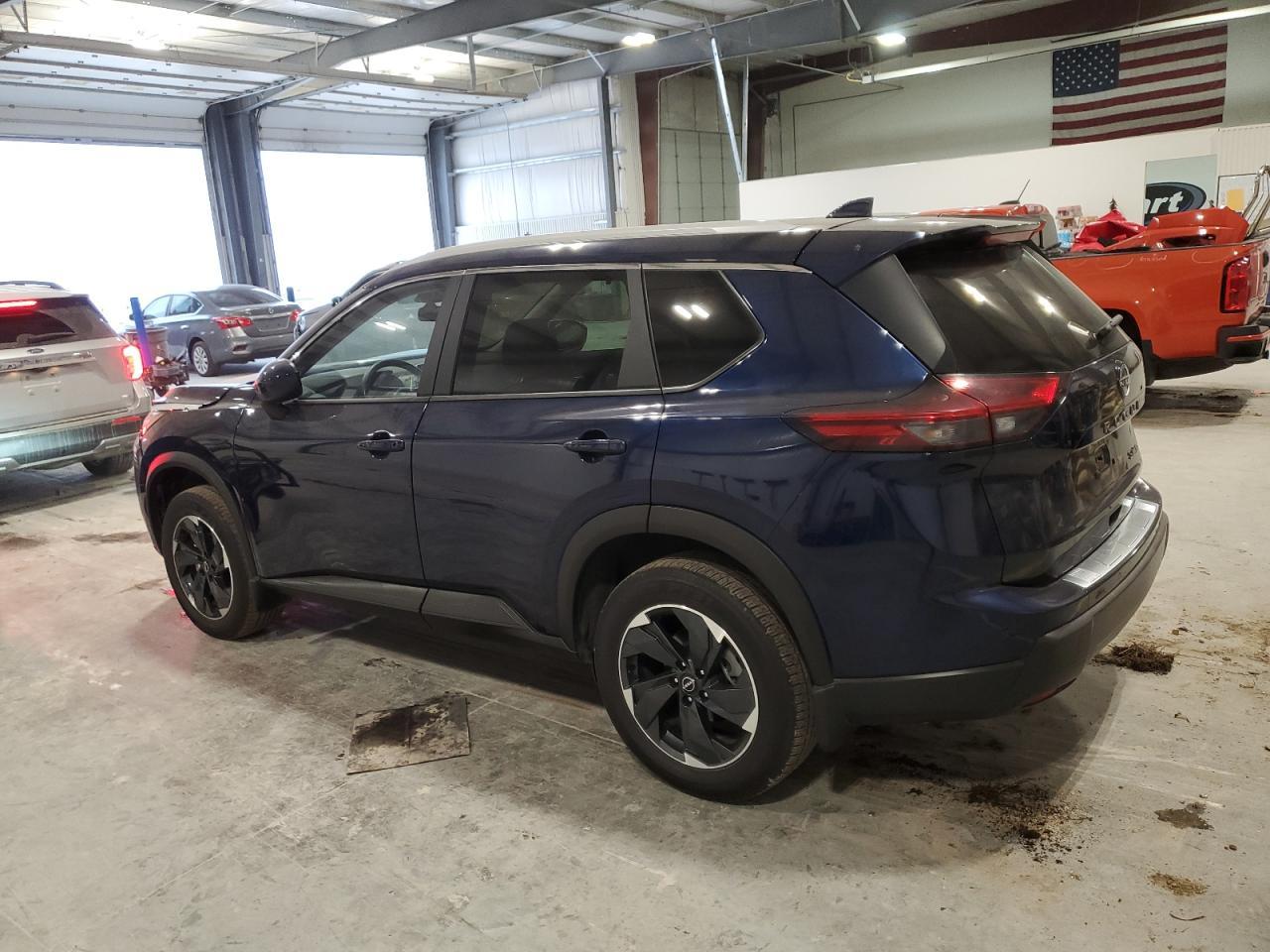 2024 NISSAN ROGUE SV - Image 2
