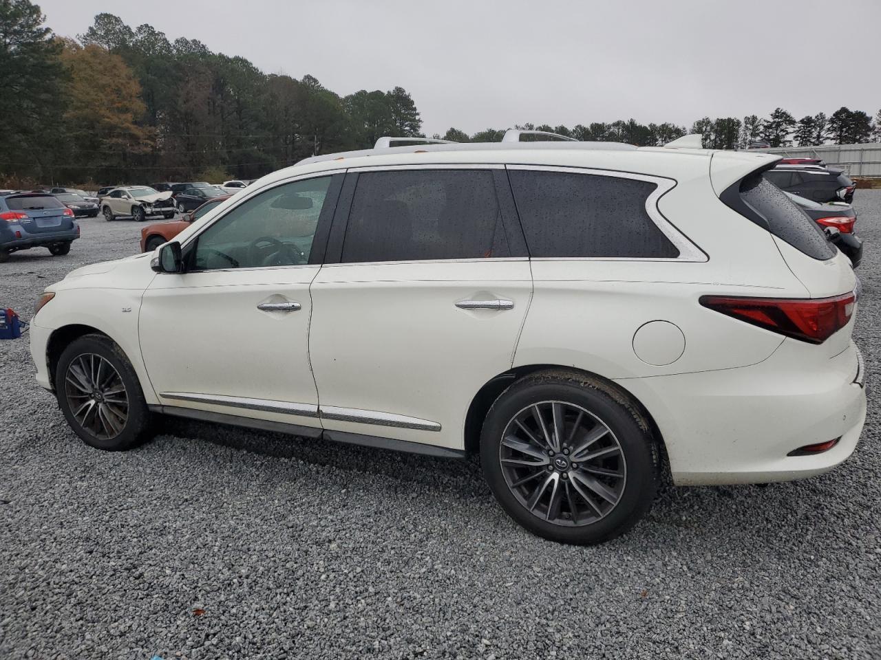 2016 INFINITI QX60 - Image 2