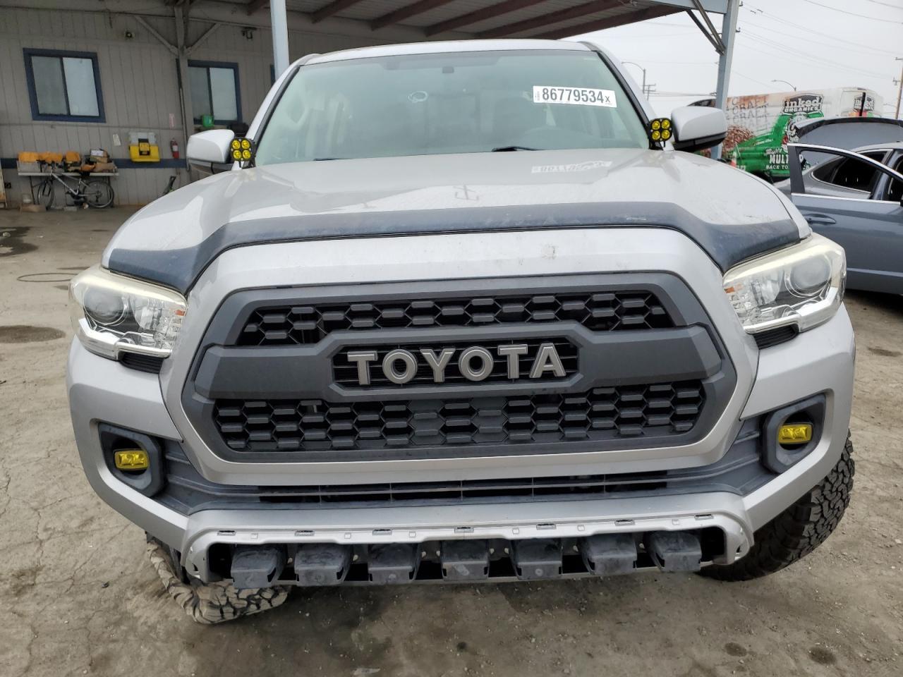2016 TOYOTA TACOMA DOU - Фото 5
