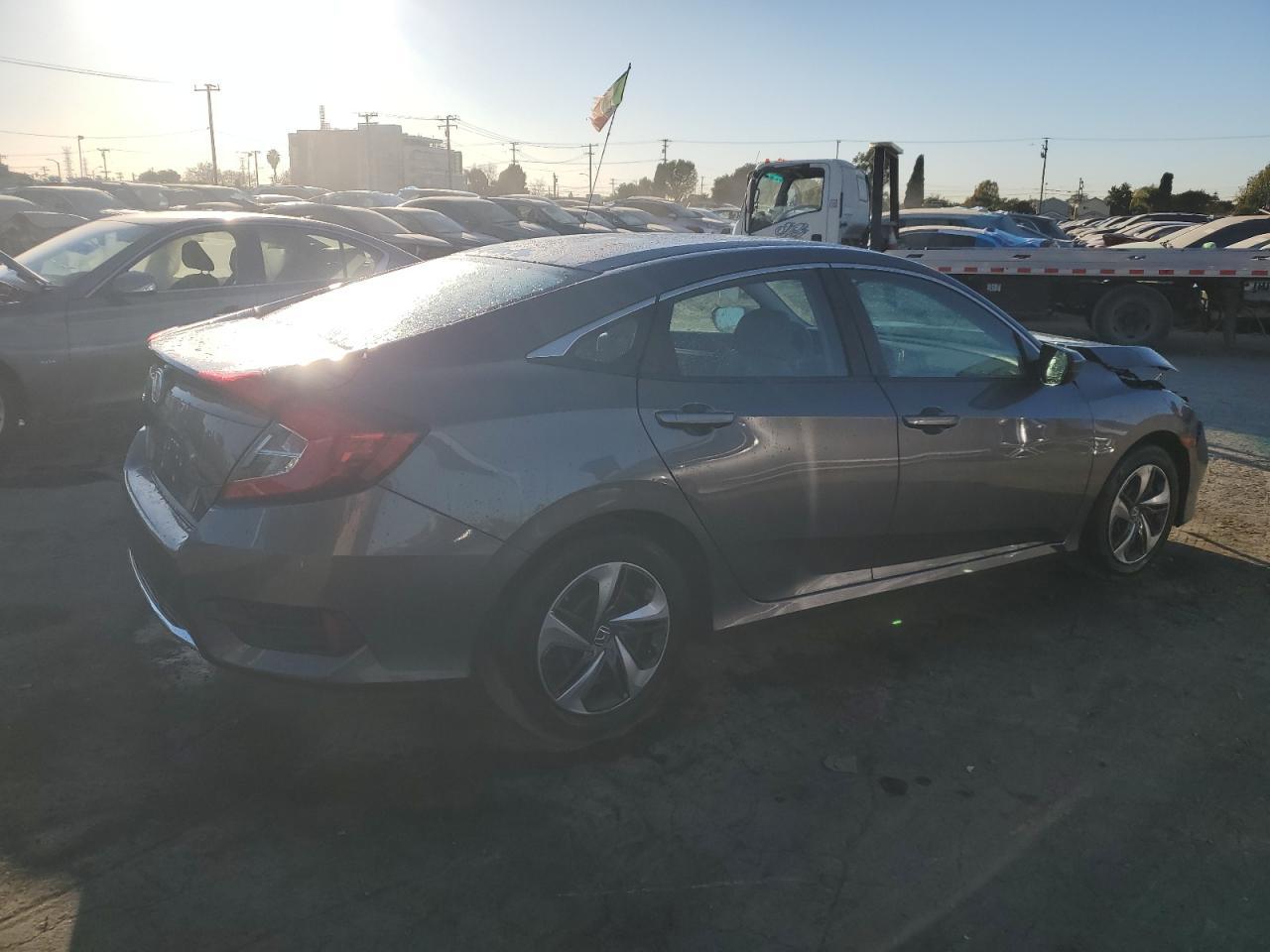 2019 HONDA CIVIC LX - Фото 3