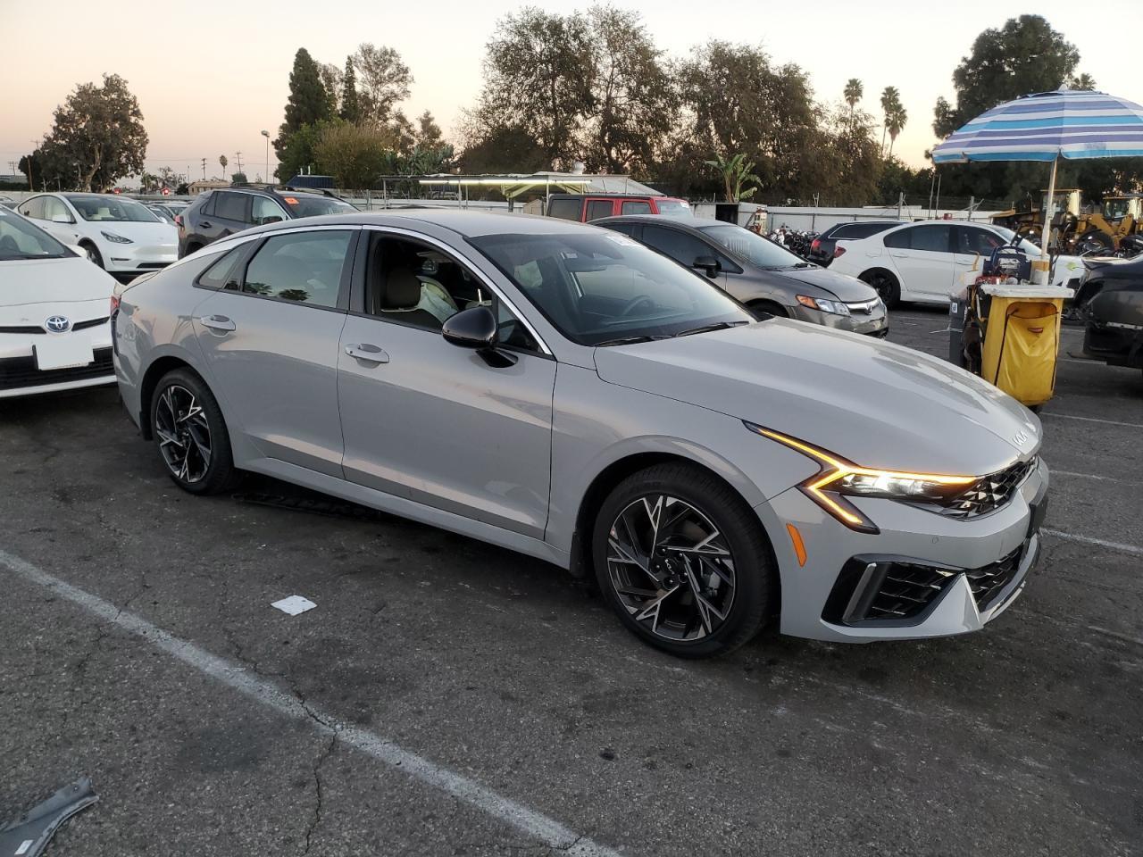 2025 KIA K5 GT LINE - Image 4