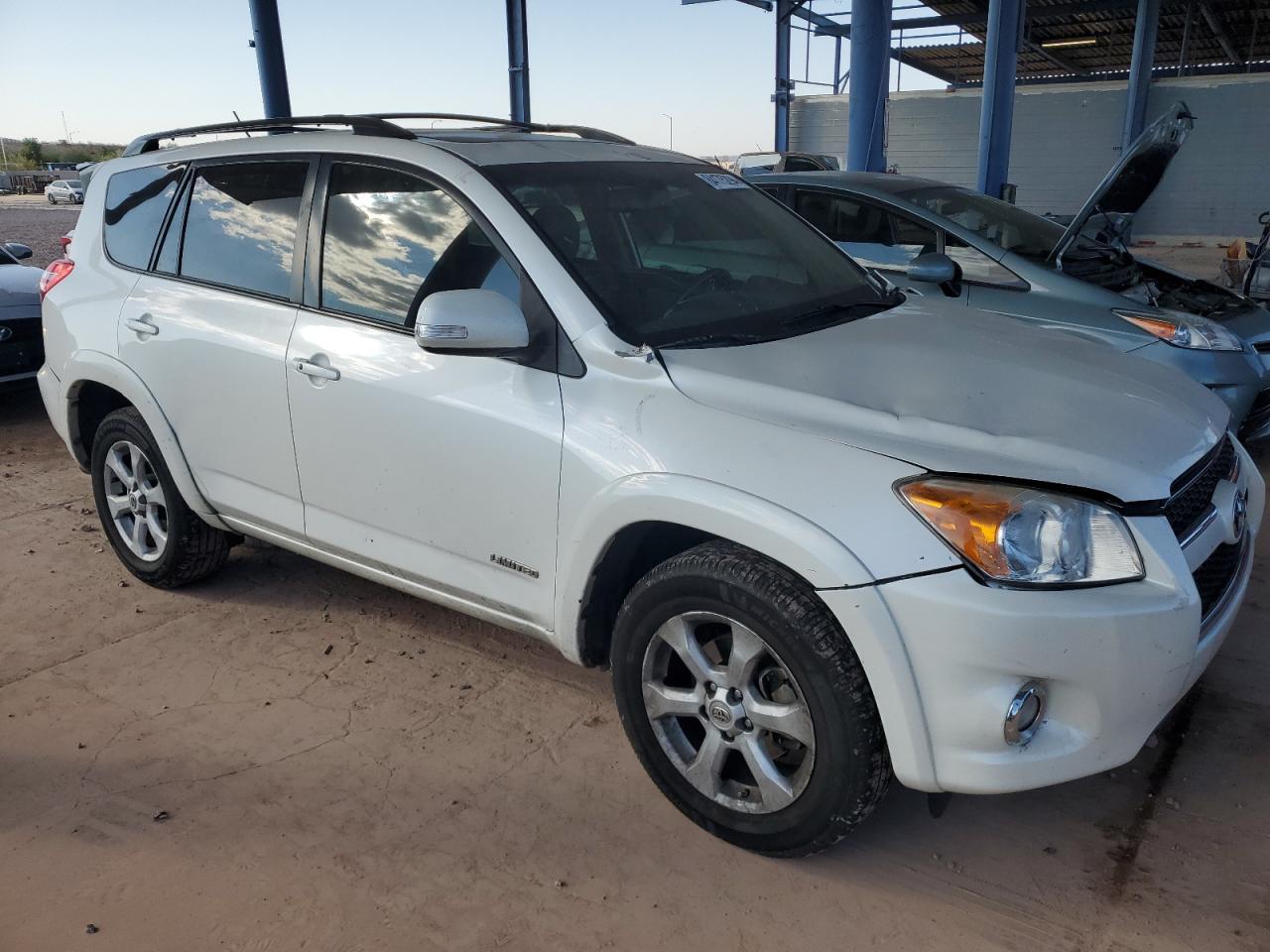 2011 TOYOTA RAV4 LIMIT - Фото 4