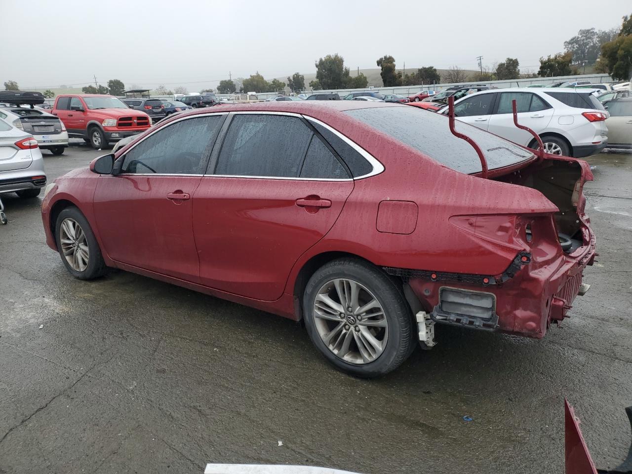 2017 TOYOTA CAMRY LE - Фото 2