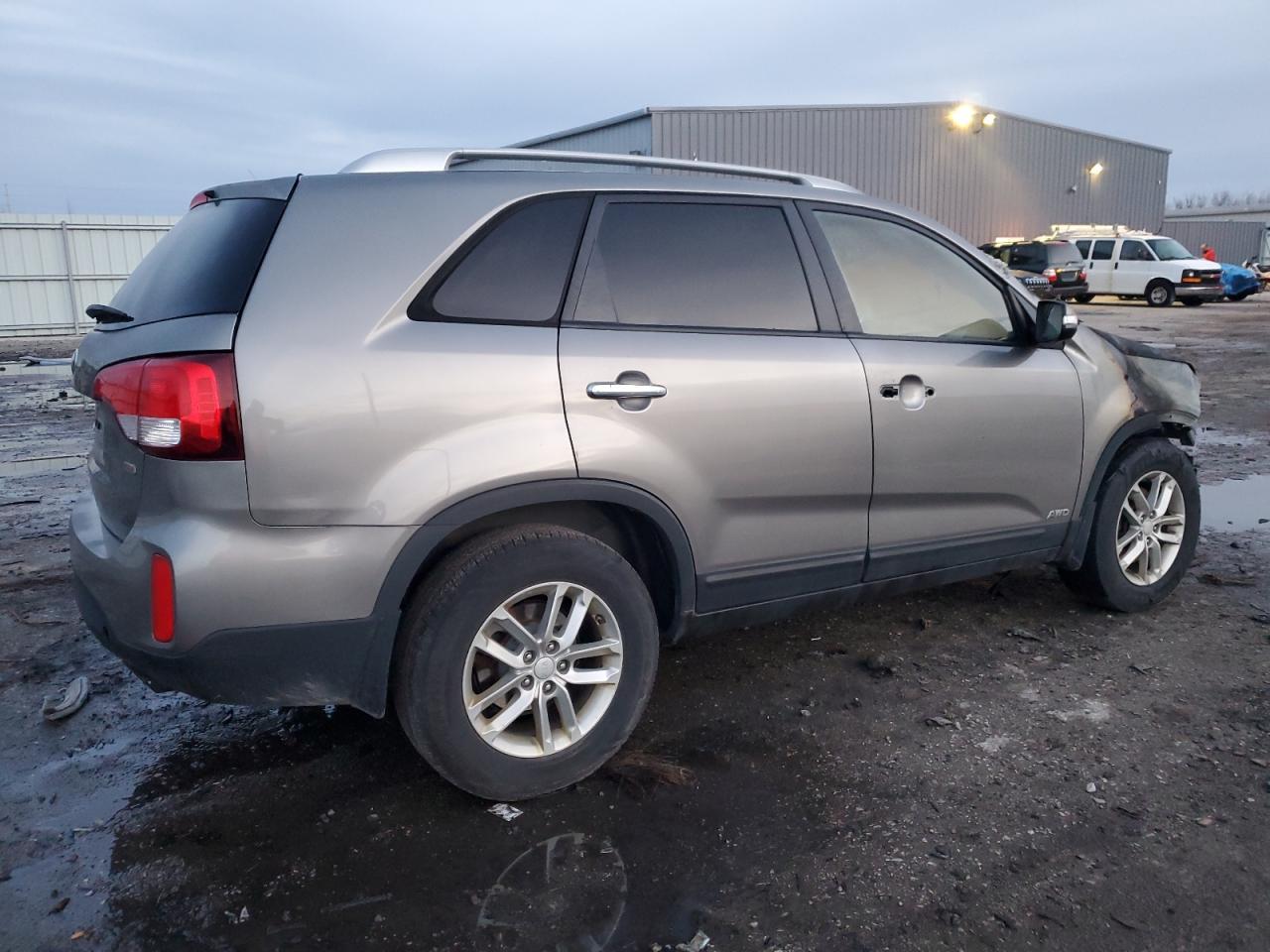 2015 KIA SORENTO LX - Image 3
