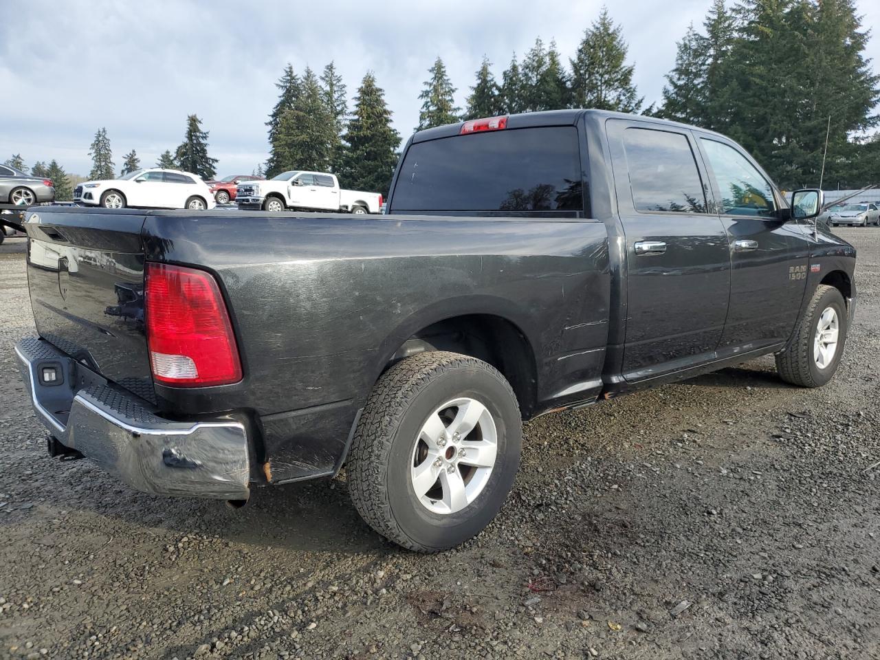 2015 RAM 1500 ST - Image 3