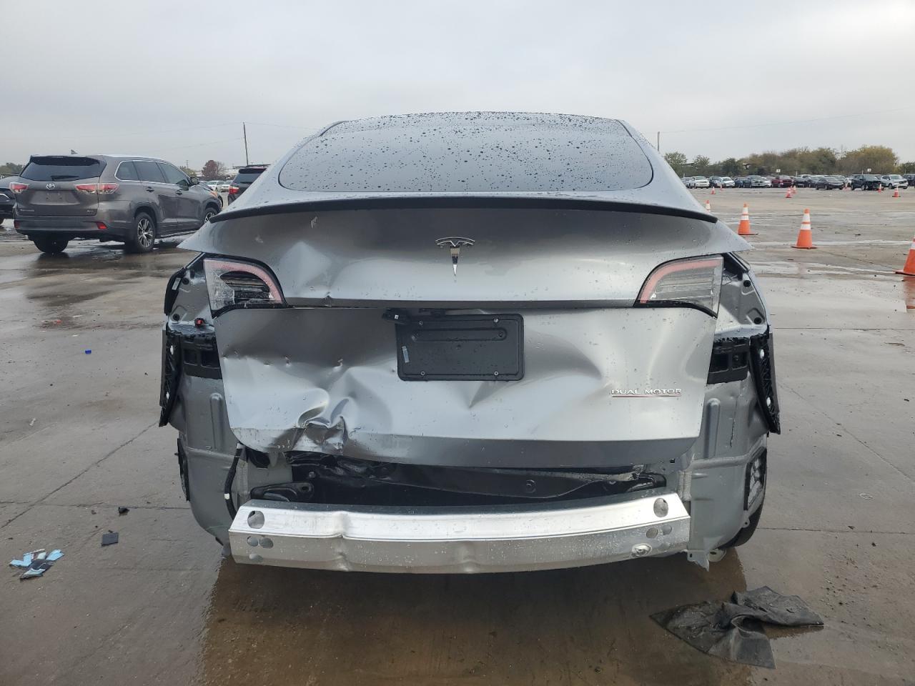 2024 TESLA MODEL Y - Image 6
