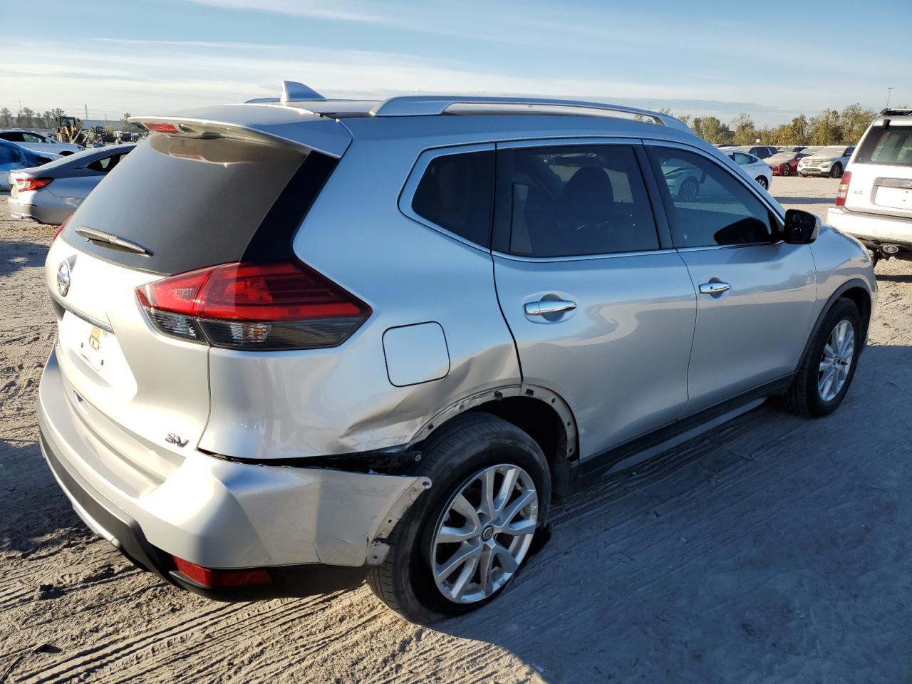 2017 NISSAN ROGUE S - Image 3