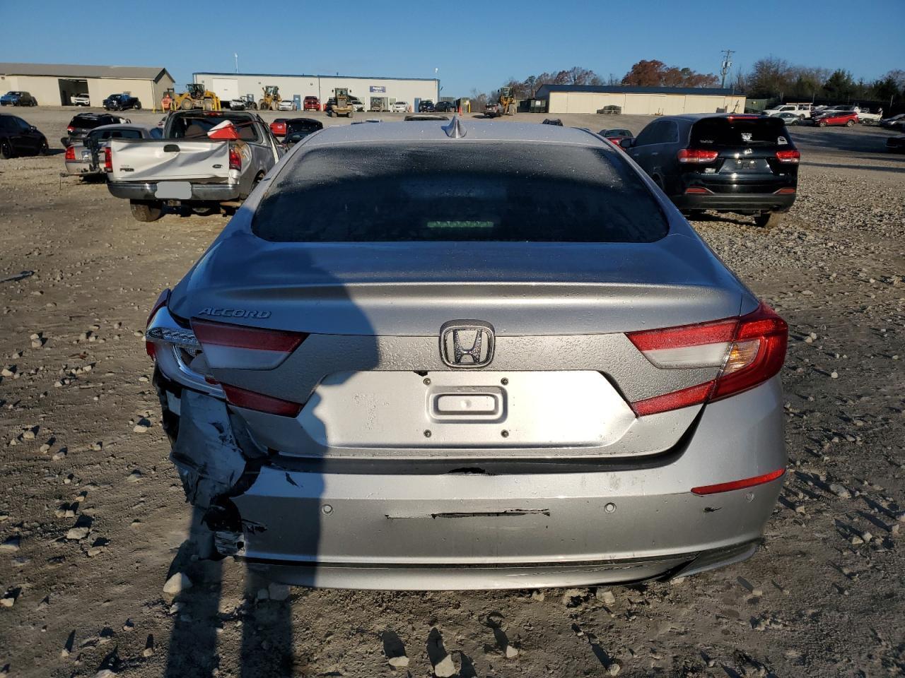 2022 HONDA ACCORD EXL - Фото 6
