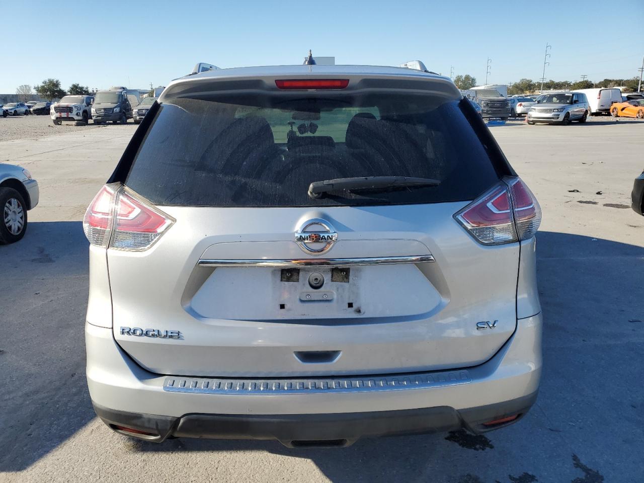 2015 NISSAN ROGUE S - Image 6