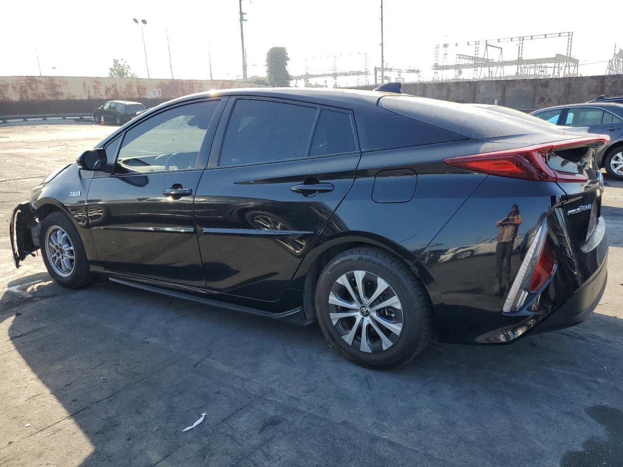 2022 TOYOTA PRIUS PRIM - Image 2