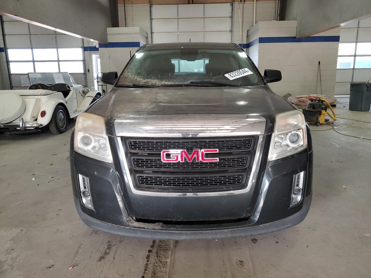 2014 GMC TERRAIN SL - Image 5
