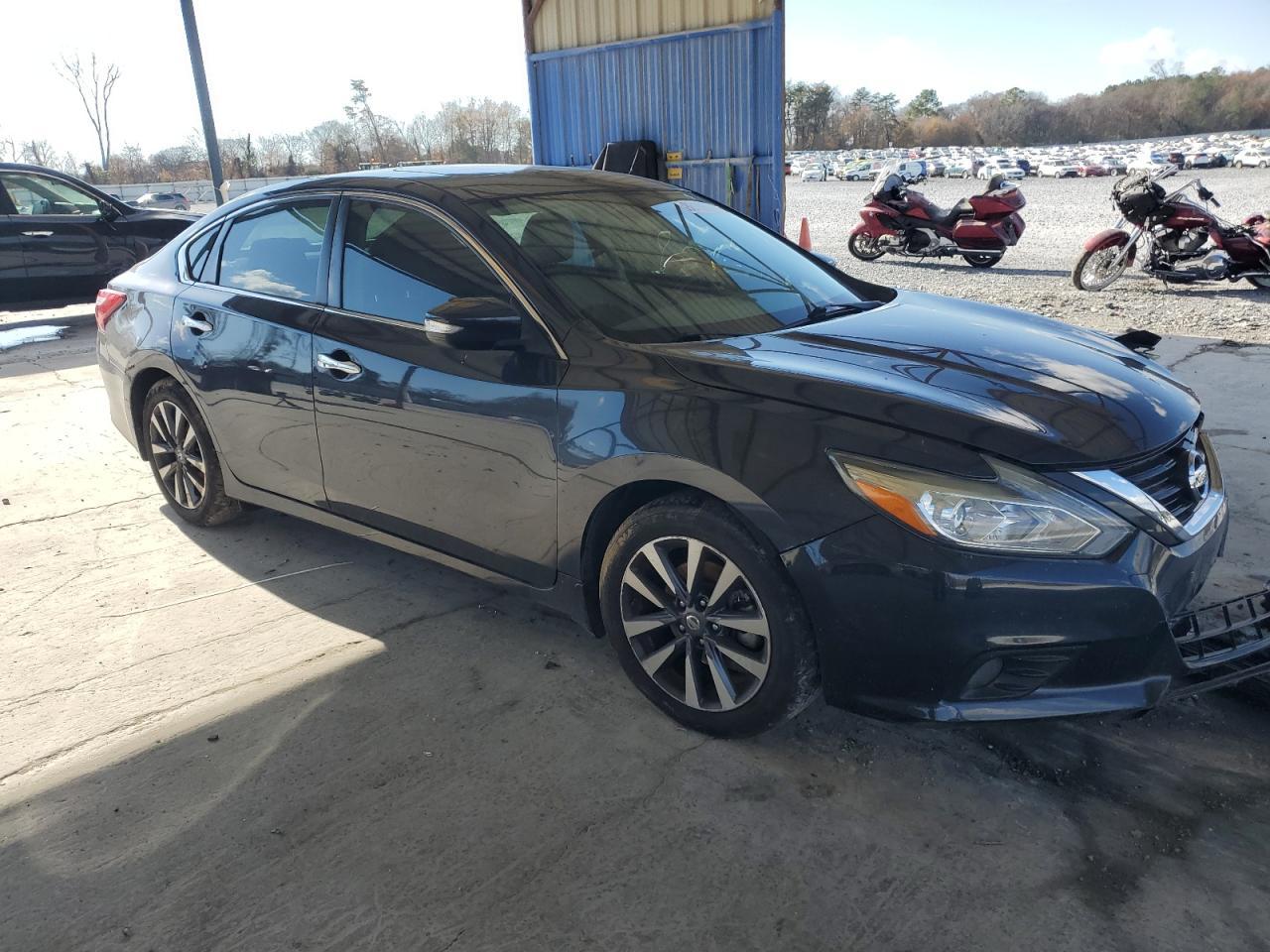 2017 NISSAN ALTIMA 2.5 - Image 4