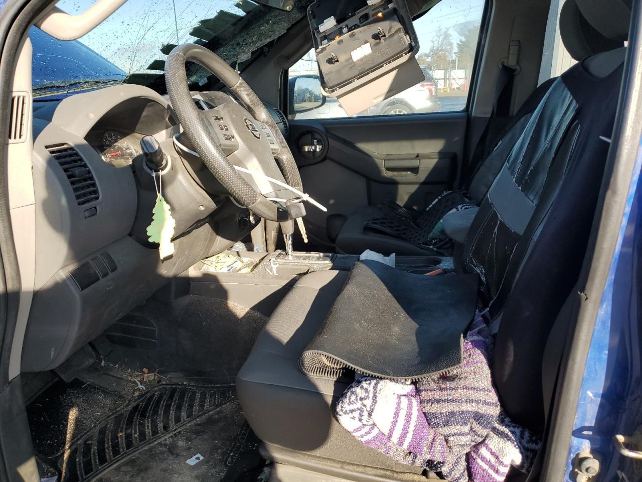 2015 NISSAN XTERRA X - Image 7