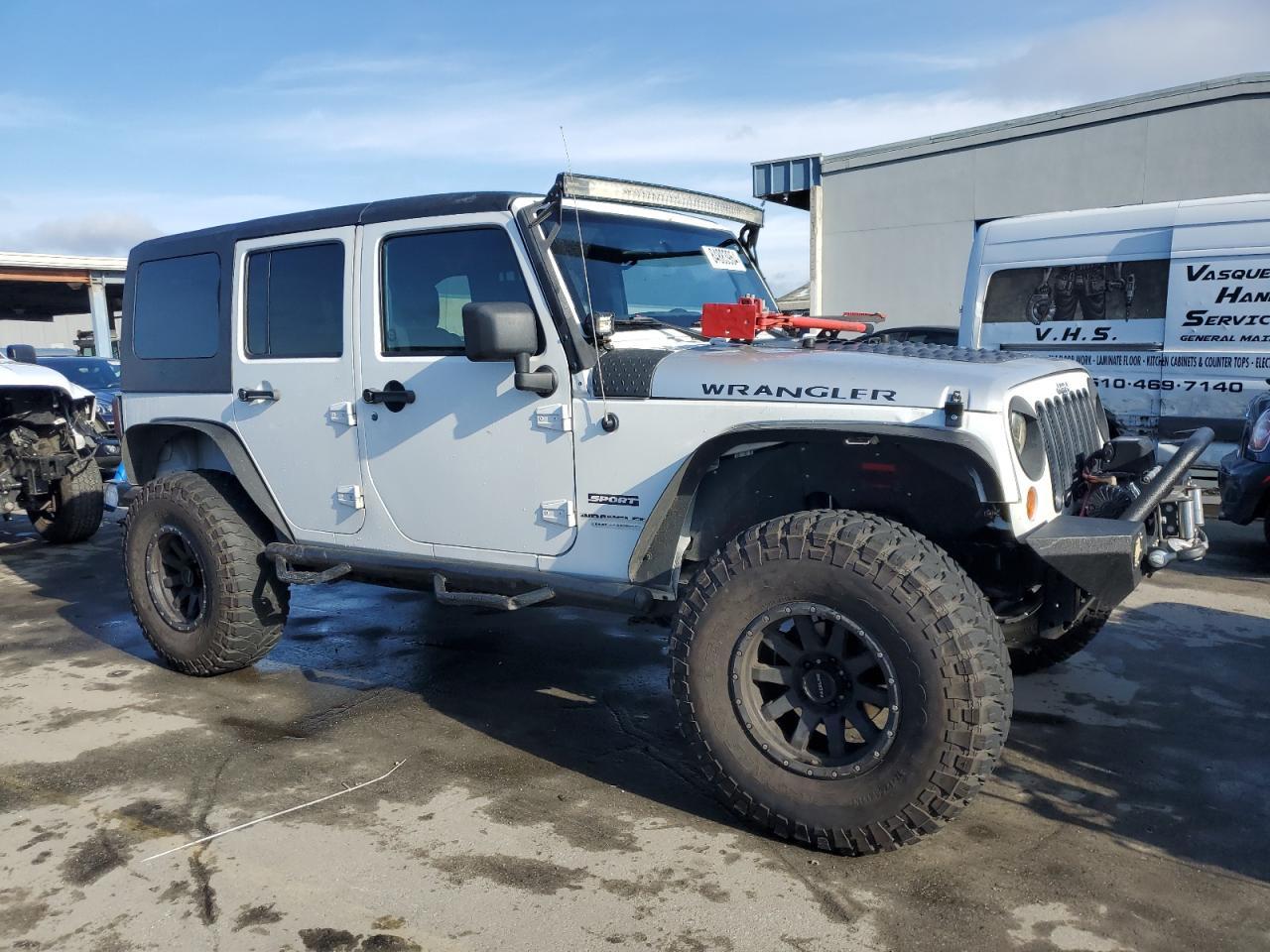 2012 JEEP WRANGLER U - Фото 4
