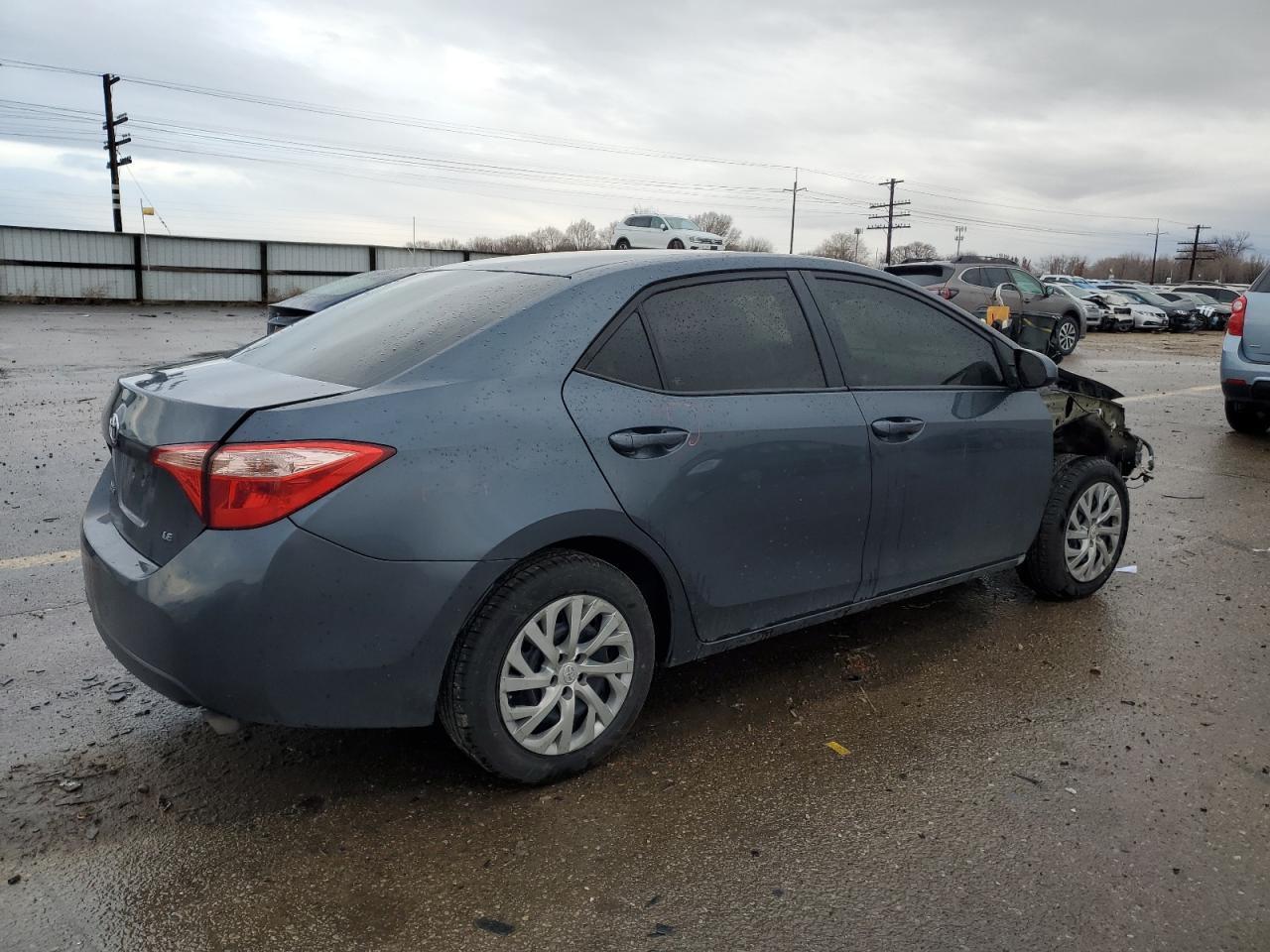 2019 TOYOTA COROLLA L - Image 3