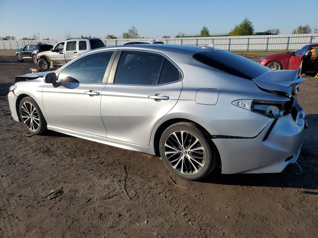 2019 TOYOTA CAMRY L - Фото 2