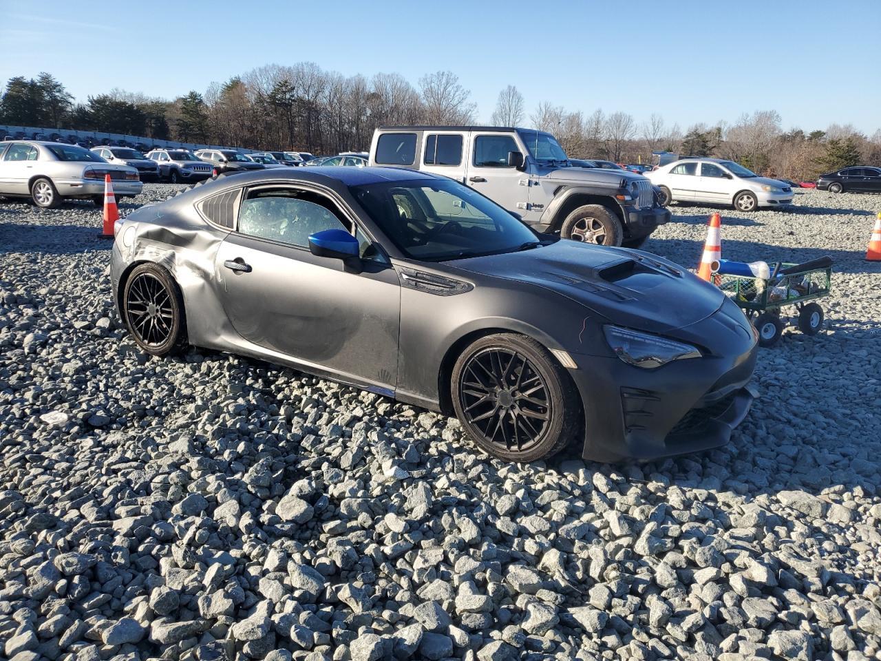 2013 SUBARU BRZ 2.0 PR - Фото 4