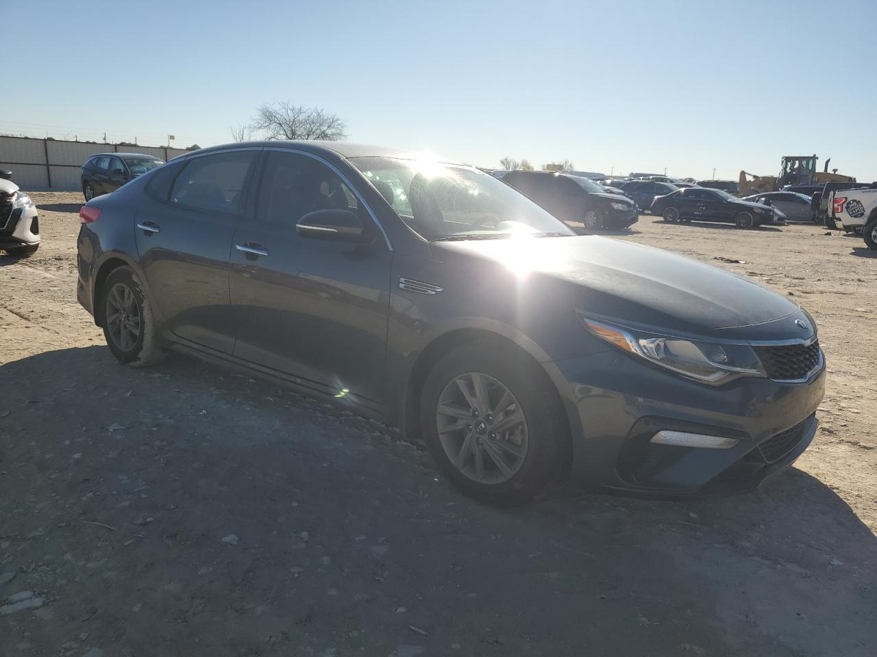 2020 KIA OPTIMA LX - Фото 4