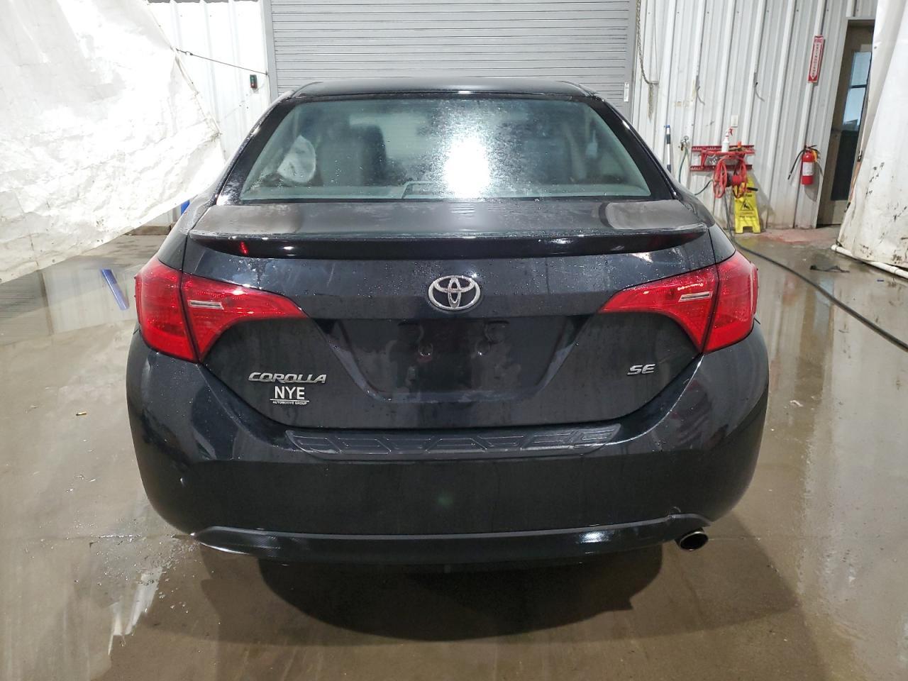 2019 TOYOTA COROLLA L - Фото 6