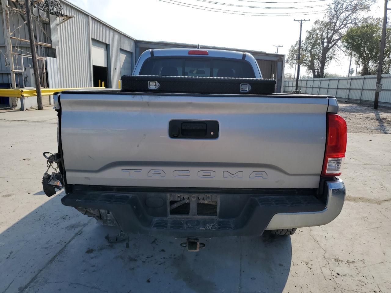 2017 TOYOTA TACOMA ACC - Фото 6