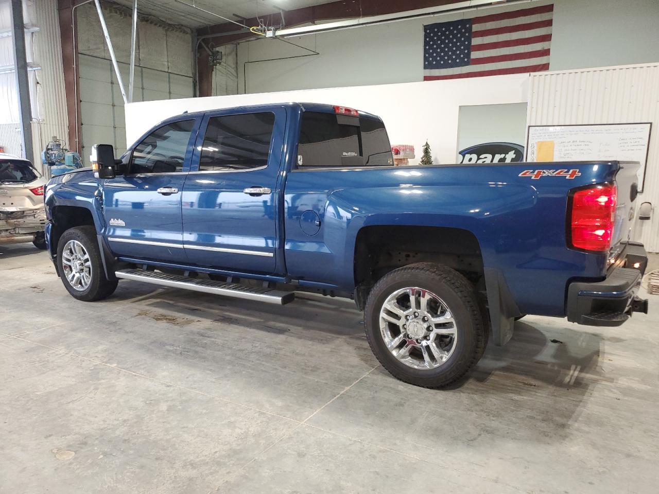 2016 CHEVROLET SILVERADO - Фото 2