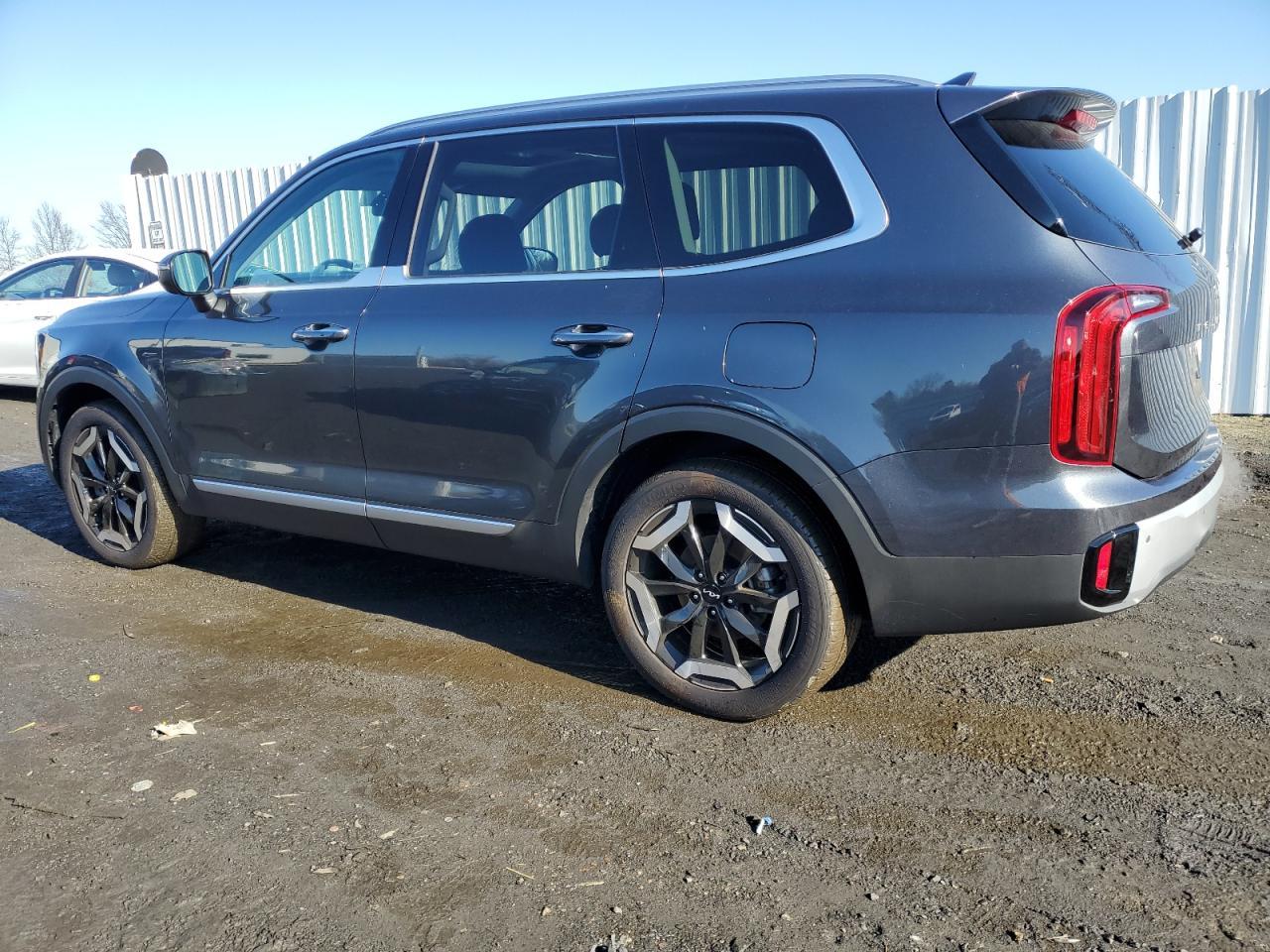 2024 KIA TELLURIDE - Image 2