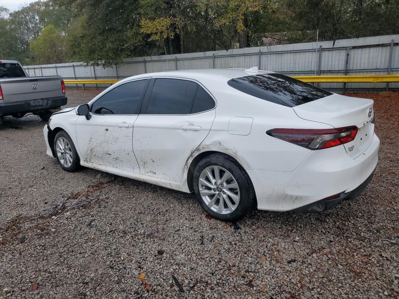 2023 TOYOTA CAMRY LE - Image 2