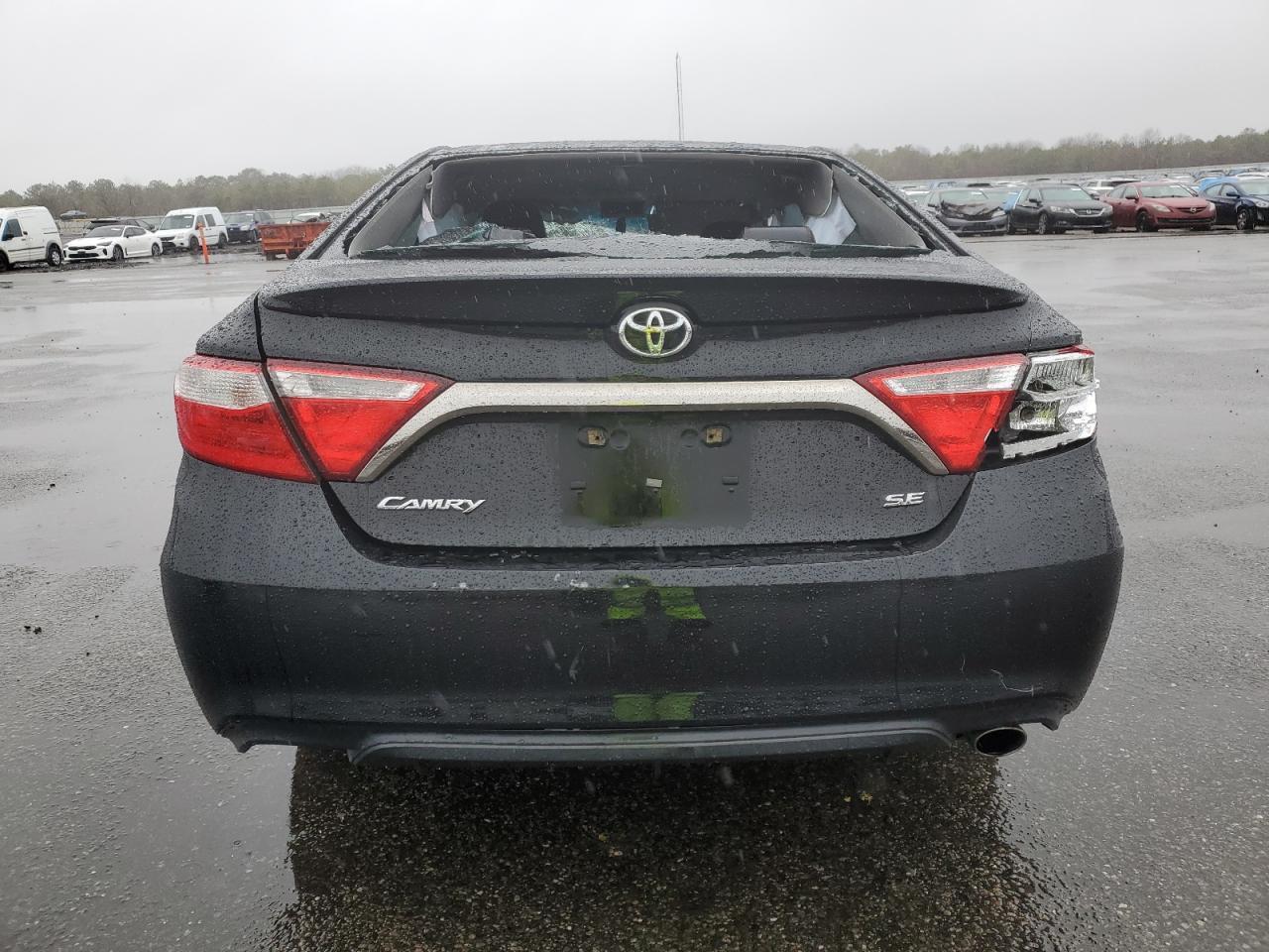 2017 TOYOTA CAMRY LE - Image 6