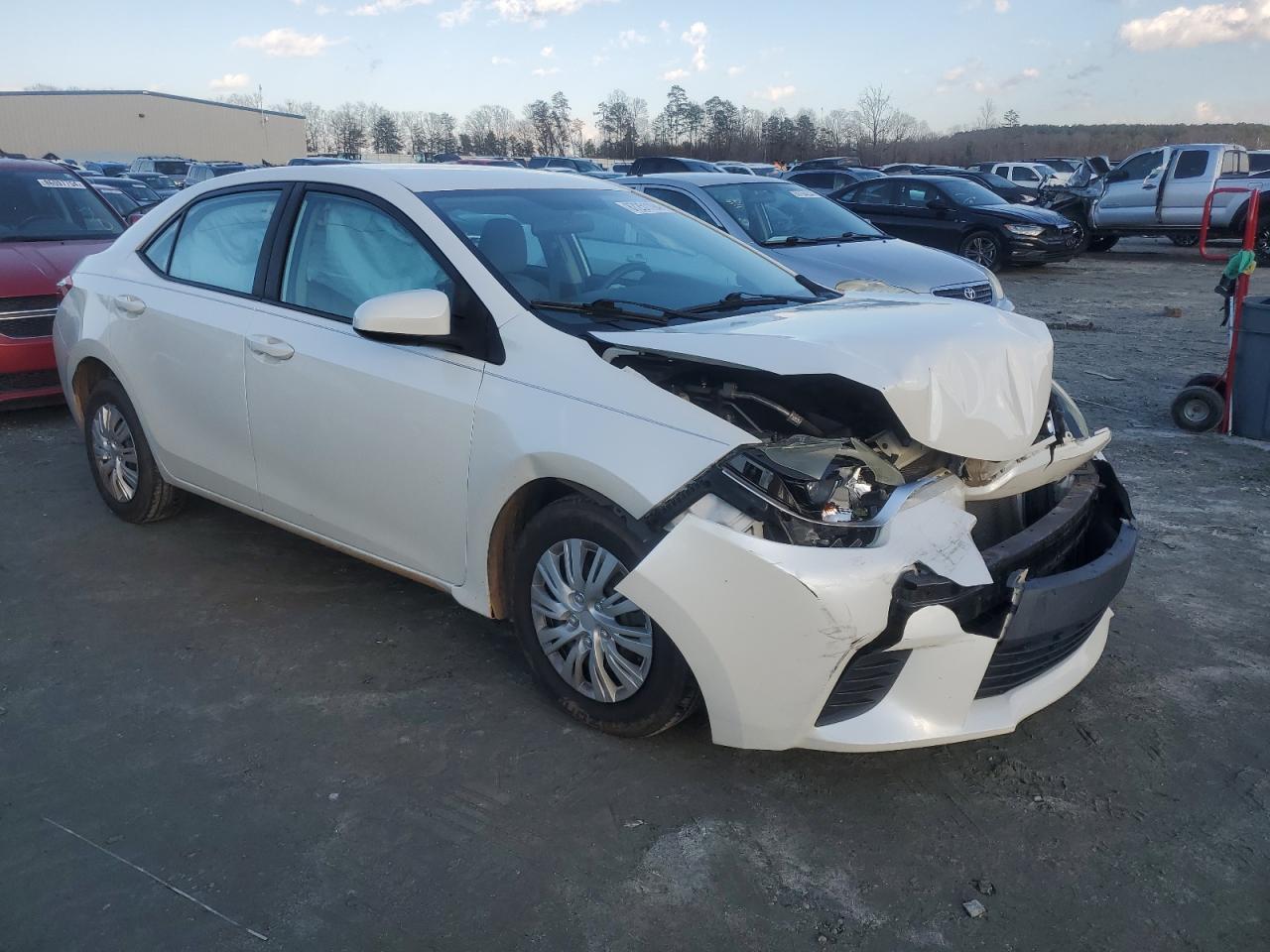 2014 TOYOTA COROLLA LE - Фото 4