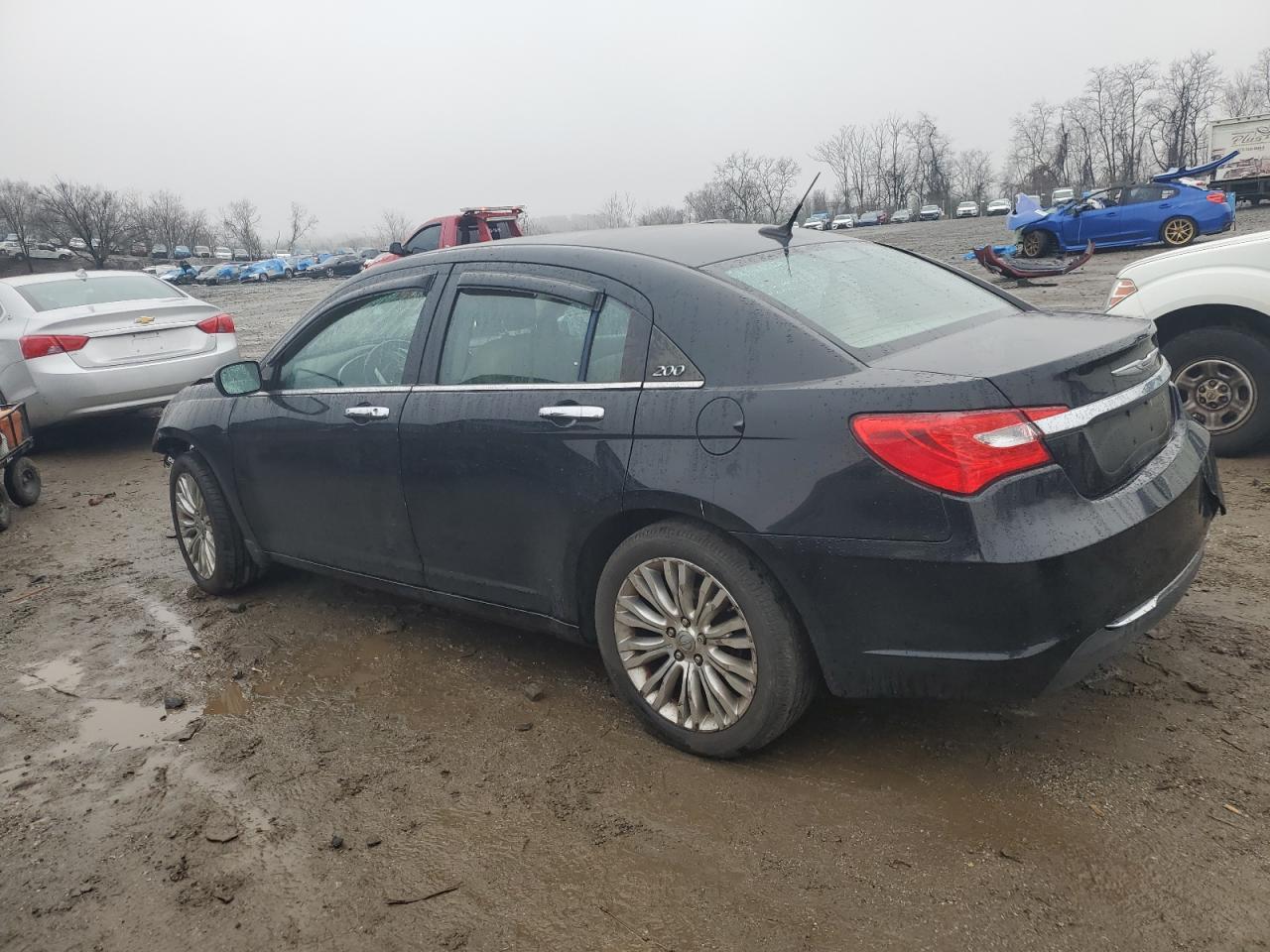 2012 CHRYSLER 200 LIMITE - Image 2