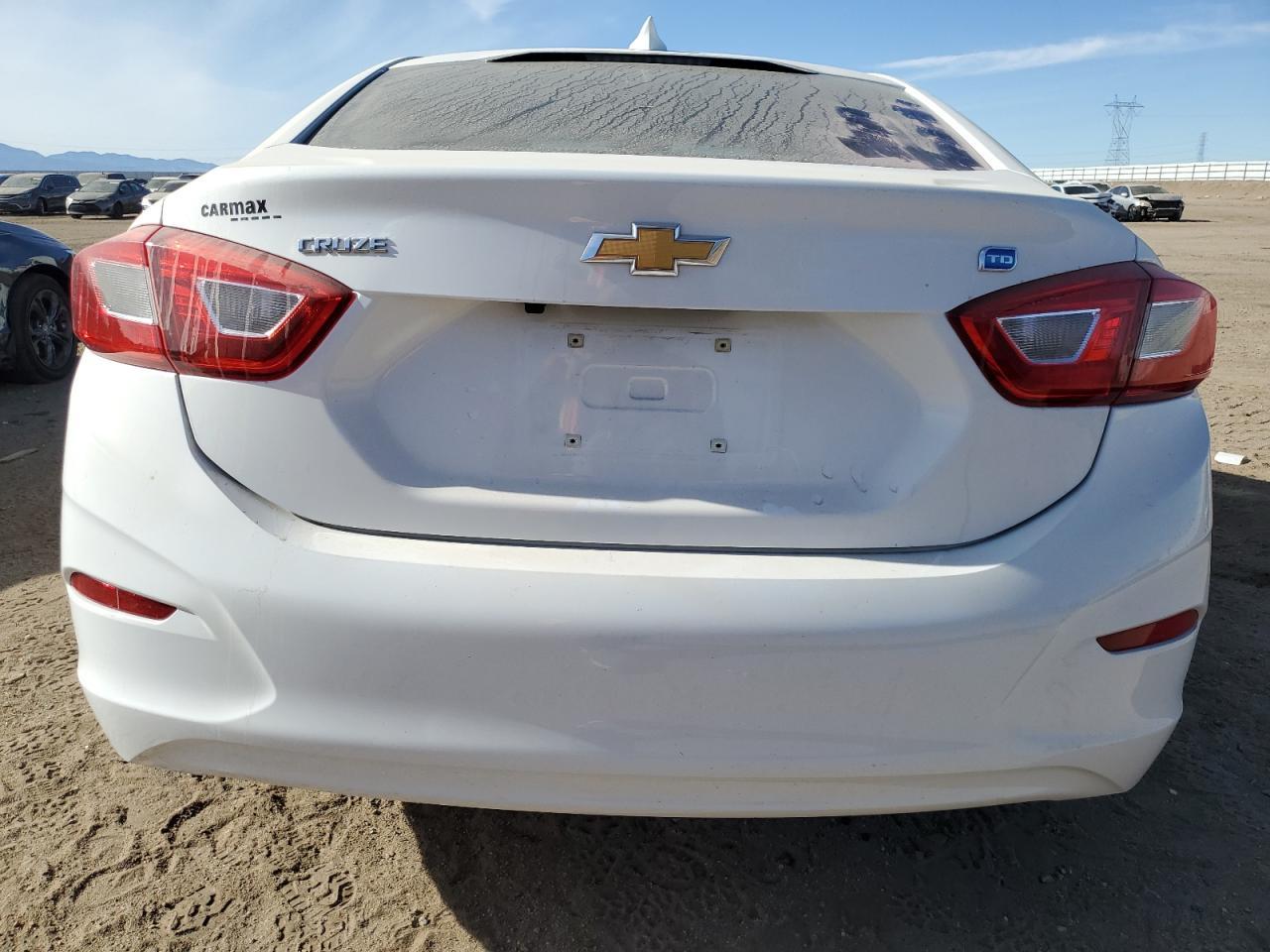 2017 CHEVROLET CRUZE LT - Фото 6