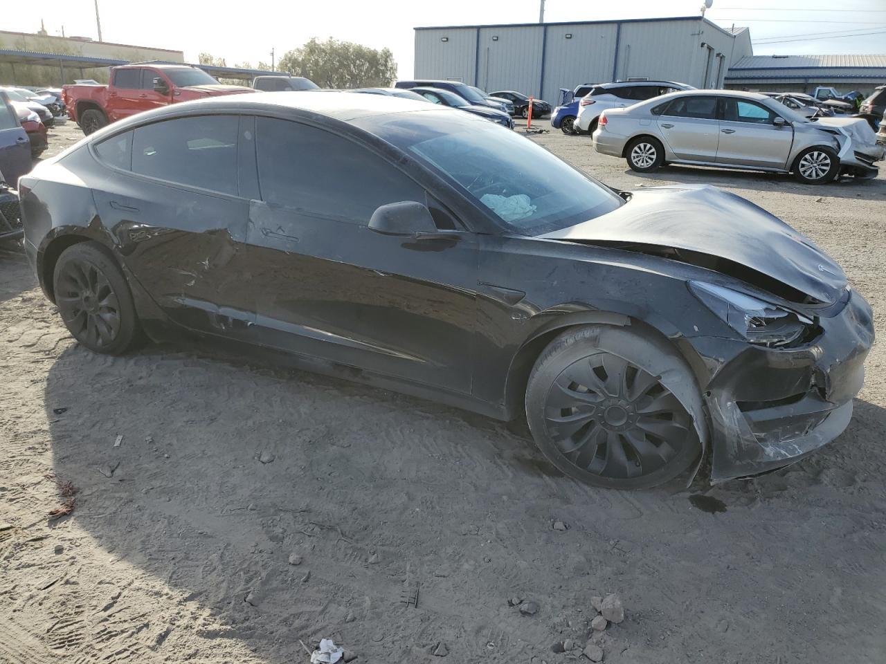 2022 TESLA MODEL 3 - Фото 4