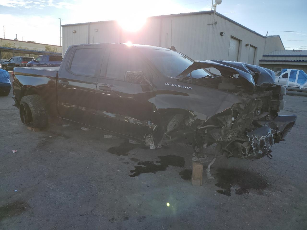 2019 CHEVROLET SILVERADO - Image 4
