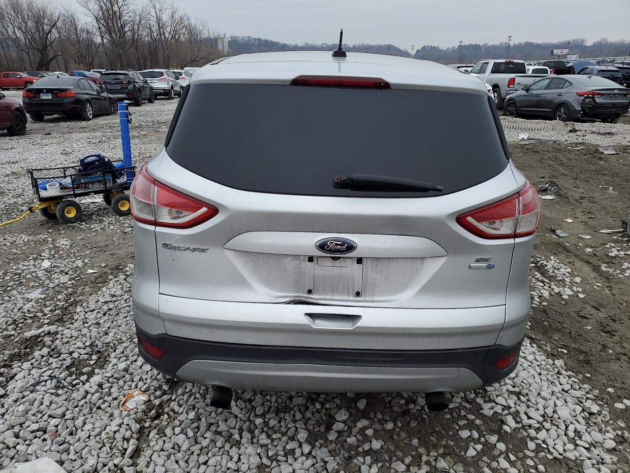 2015 FORD ESCAPE SE - Image 6