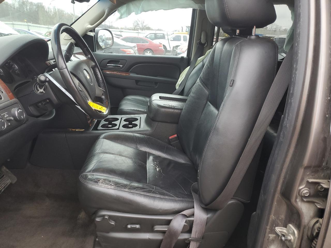 2011 CHEVROLET TAHOE K150 - Image 7