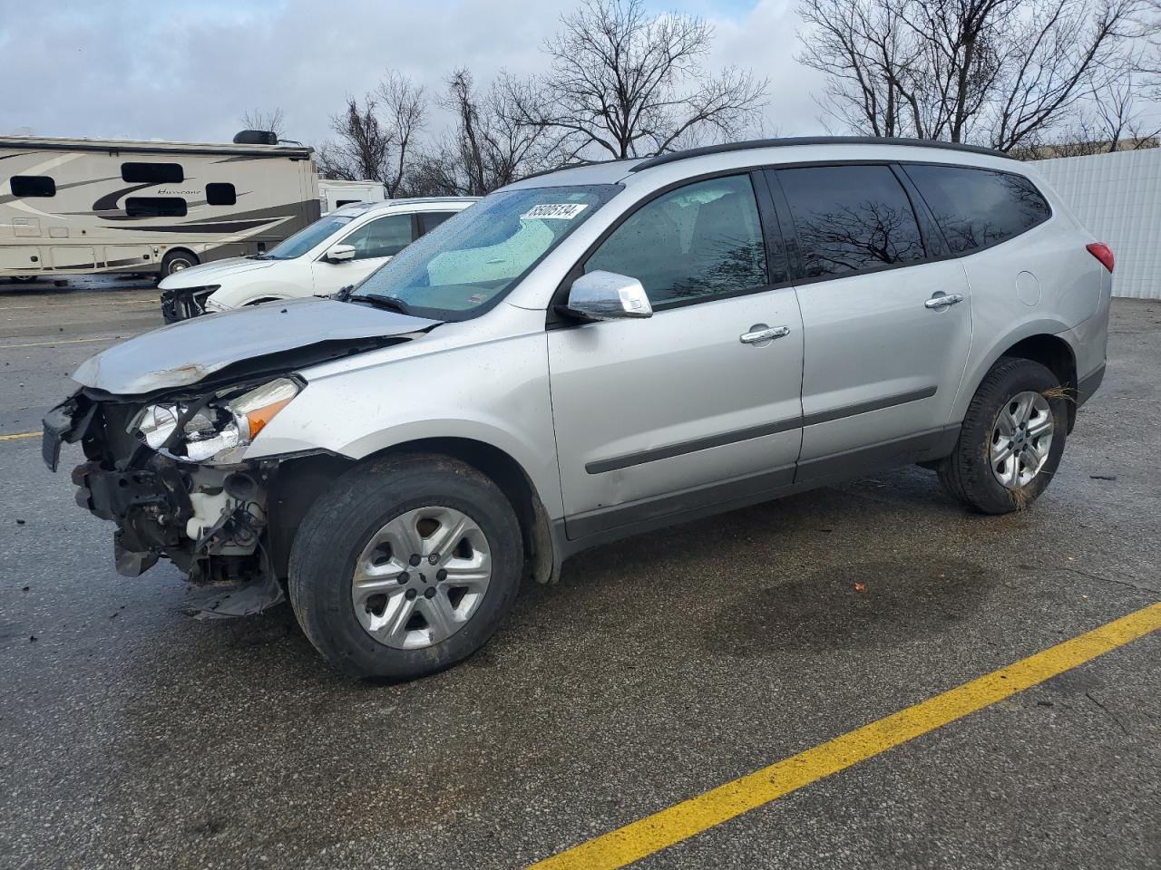 2011 CHEVROLET TRAVERSE L